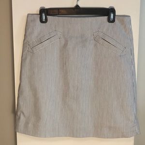 GRACE Size 6 A-Line Gray & White Striped Skirt